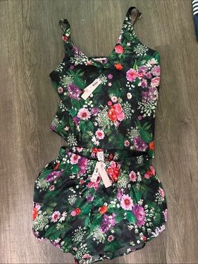Women’s Floral Tank & Shorts Set - Black Green Pink